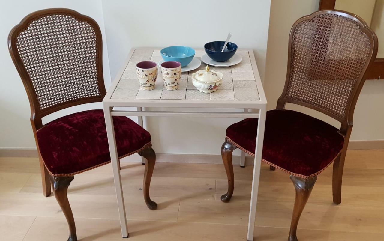 Stylish Studio Below The Acropolis เอเธนส์ ภายนอก รูปภาพ