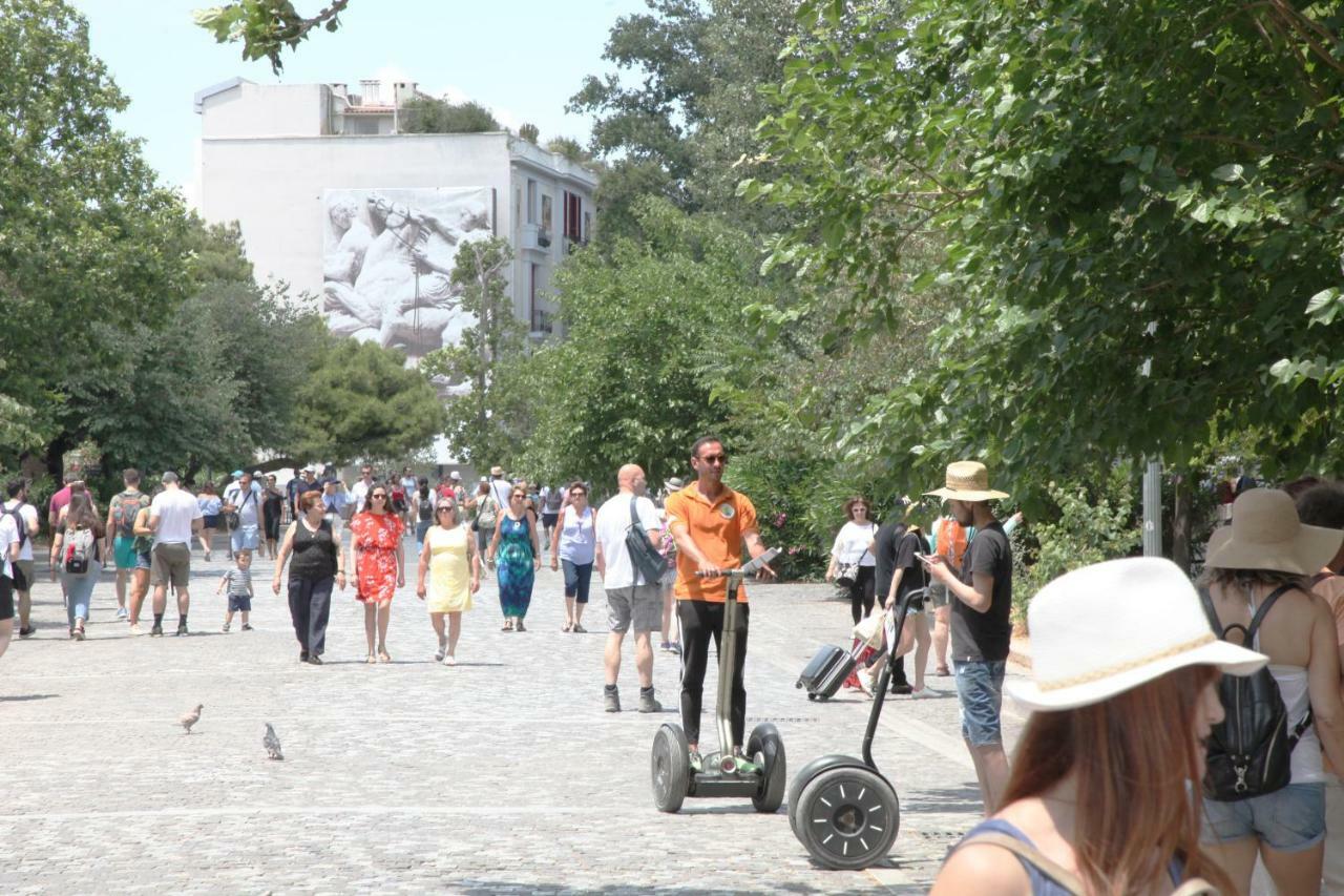 Stylish Studio Below The Acropolis เอเธนส์ ภายนอก รูปภาพ
