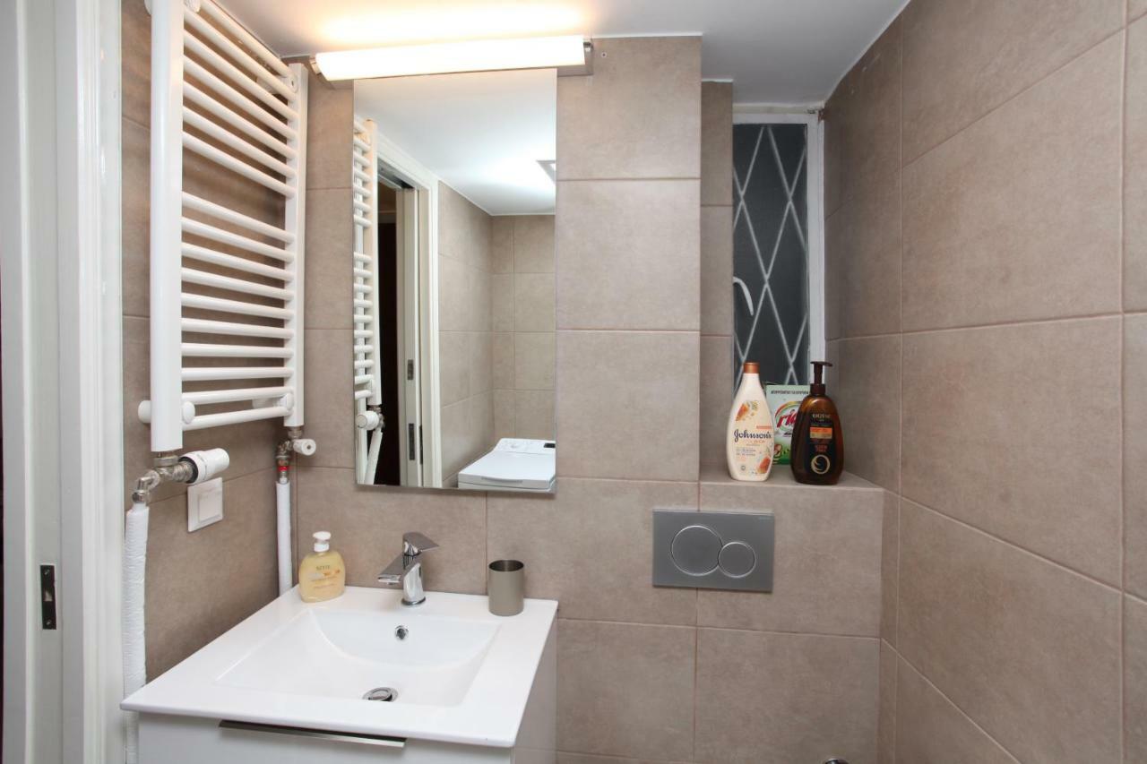 Stylish Studio Below The Acropolis เอเธนส์ ภายนอก รูปภาพ