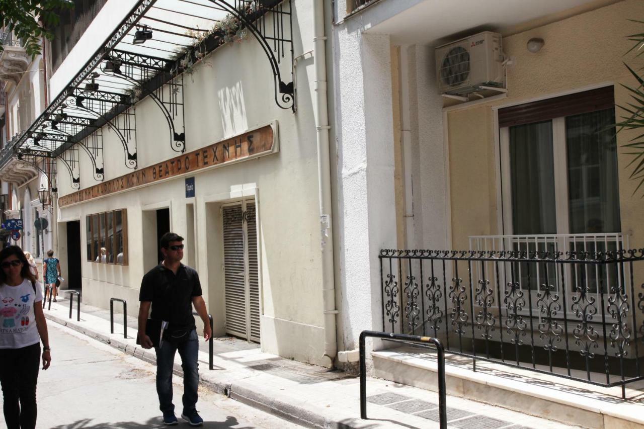 Stylish Studio Below The Acropolis เอเธนส์ ภายนอก รูปภาพ
